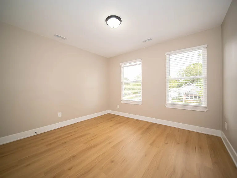 4816 Norwaldo Ave — Photo 21