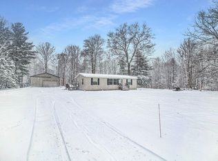 1500 Eighteen Mile Rd NE, Cedar Springs, MI 49319