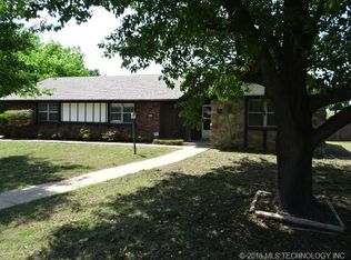 300 N Fir Ave, Broken Arrow, OK 74012