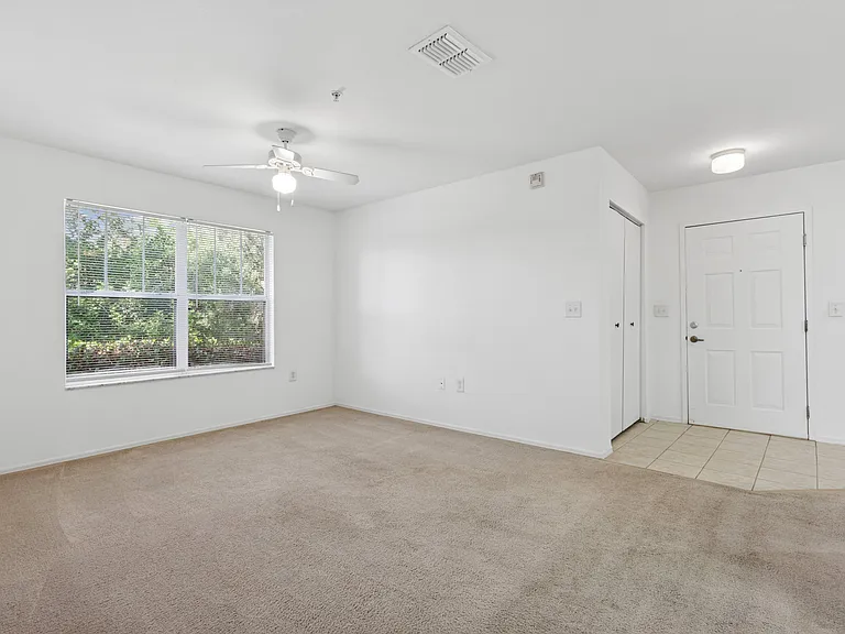 Grande Court Apartments at North Port — Photo 12