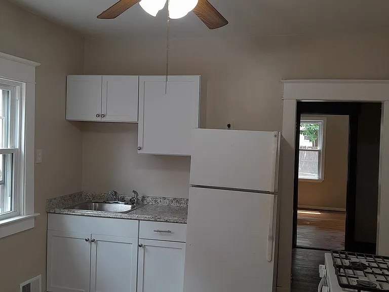 85 Columbus Ave #1 — Photo 12