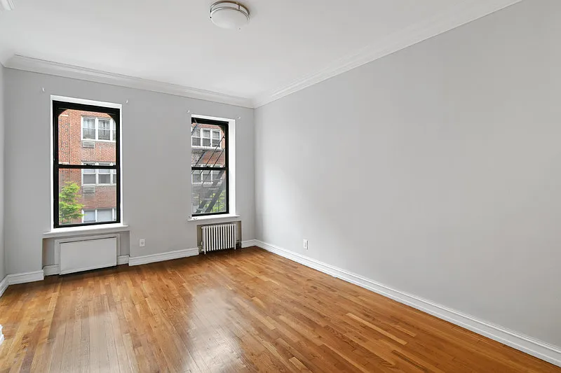 Building Photo - 510 E 88th St #1A