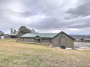 4537 Old Stage Rd, Kingsport, TN 37664