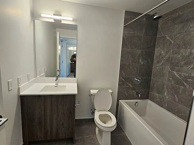 181 Sheppard Ave E #504 — Photo 11