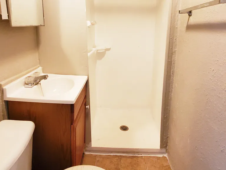 110 Mercer St #6 — Photo 9