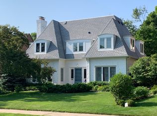 704 E Carlisle Ave, Whitefish Bay, WI 53217