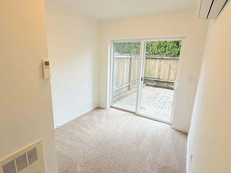 2443 NW 59th St #A — Photo 12