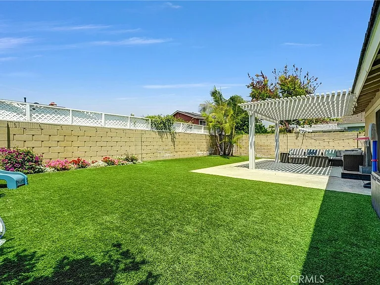 4865 Candleberry Ave — Photo 37