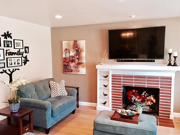 5th image of 2111 Leon Dr