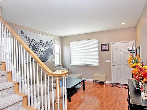 2nd image of 4290 Vanguard Dr