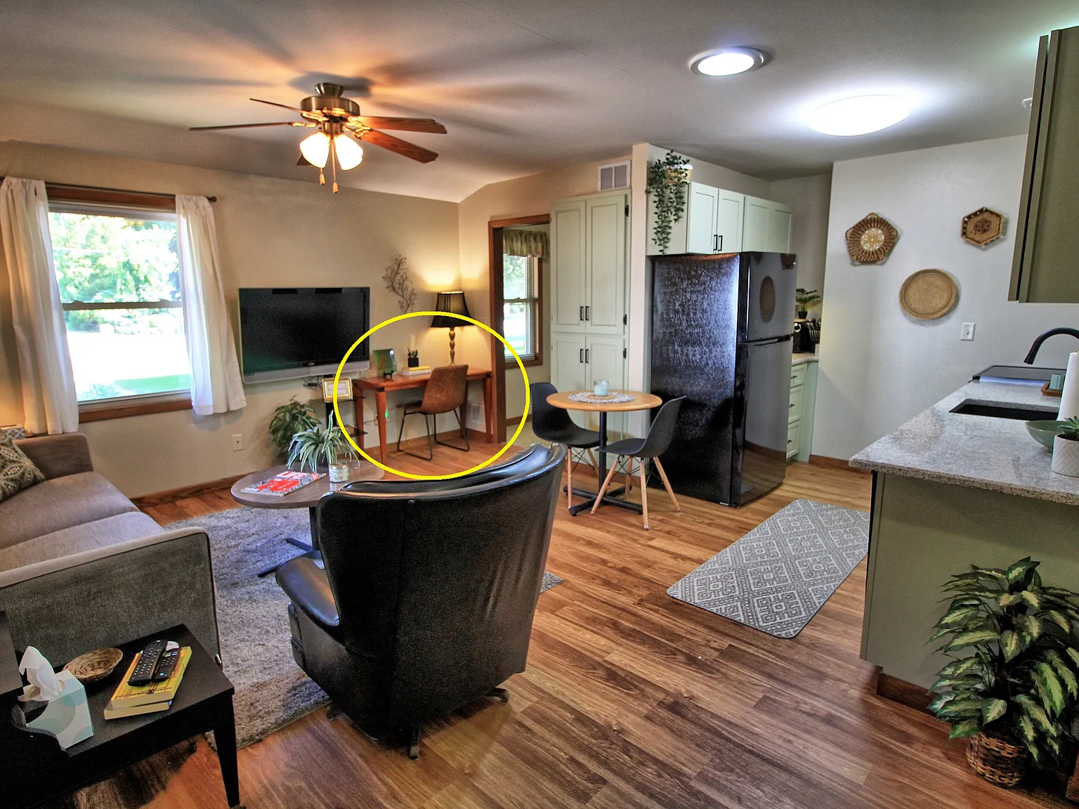 1 bed, 750 sqft, $1,995 — Photo 3