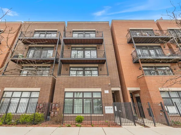 3126 W Walton St Unit 2, Chicago, IL 60622