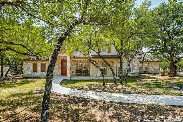1st image of 202 Country Meadow Dr