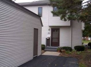 1404 Roxburgh Ave, East Lansing, MI 48823