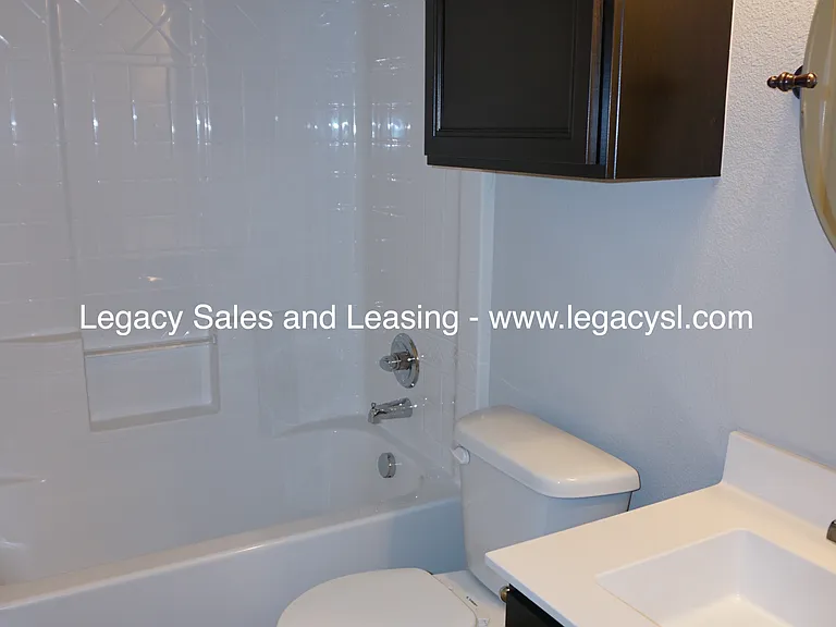 7211 S Laurel Pl — Photo 9