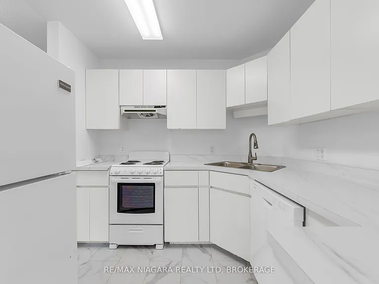 833 Foss Rd #2-1 — Photo 19