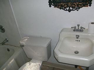 2nd image of 746 Orange St