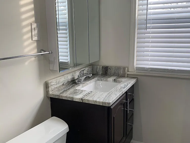 3105 W Auburn Rd — Photo 21