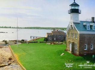 54 Morgan Point, Groton, CT 06340