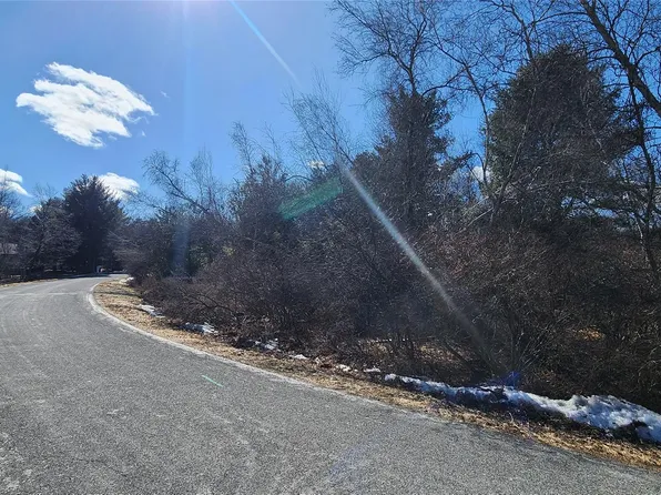 Club Lane, Rock Hill, NY 12775