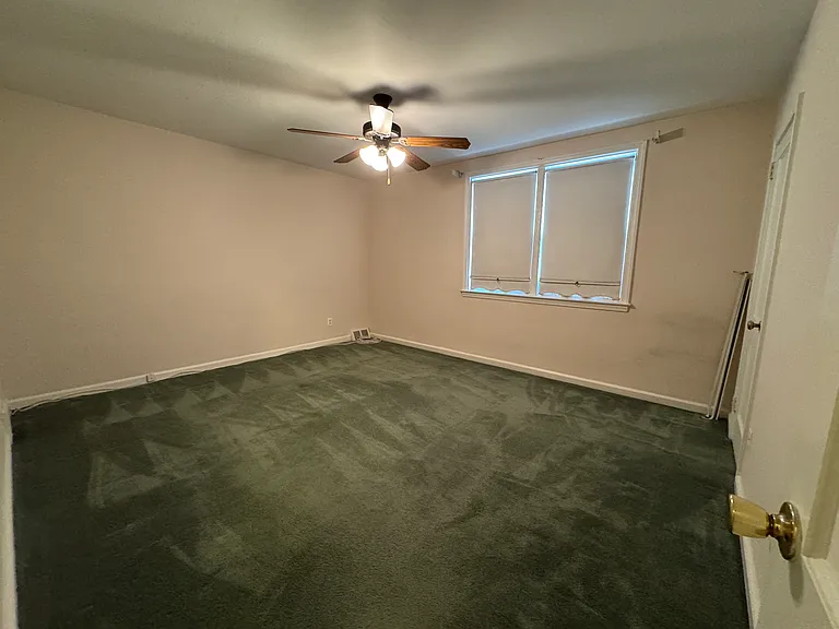 7129 Brous Ave — Photo 4