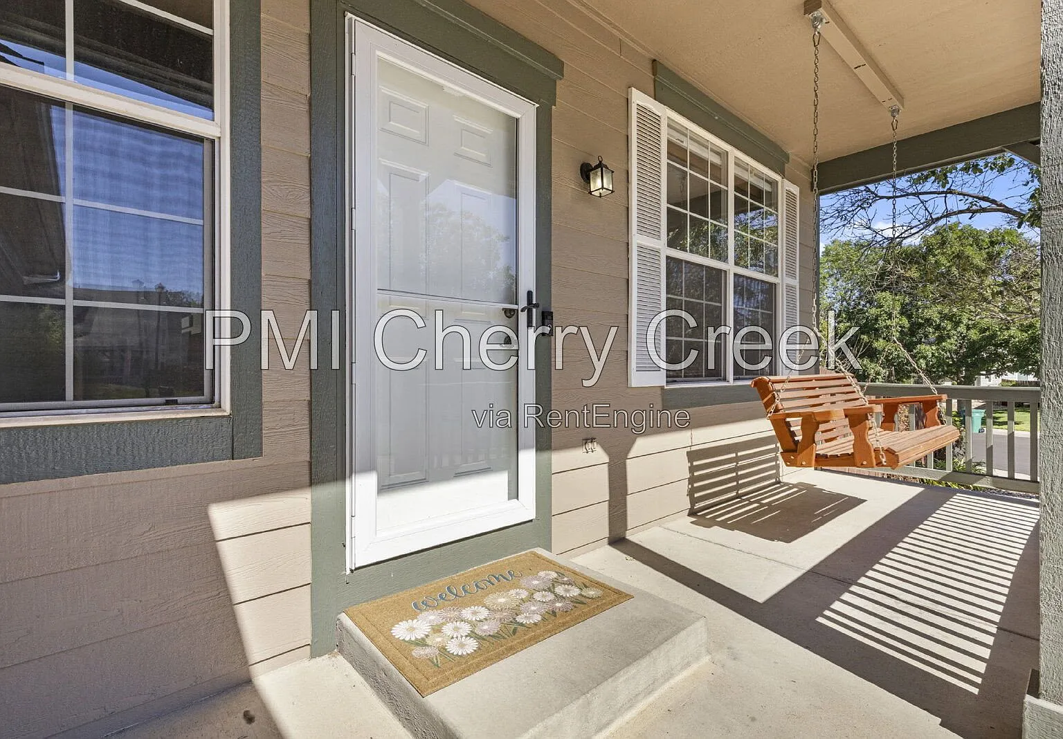 3 bed, 2.5 bath, 3100 sqft, $3,300 — Photo 4