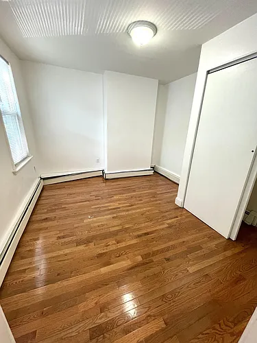 238 Everett St #2-E Photo 1
