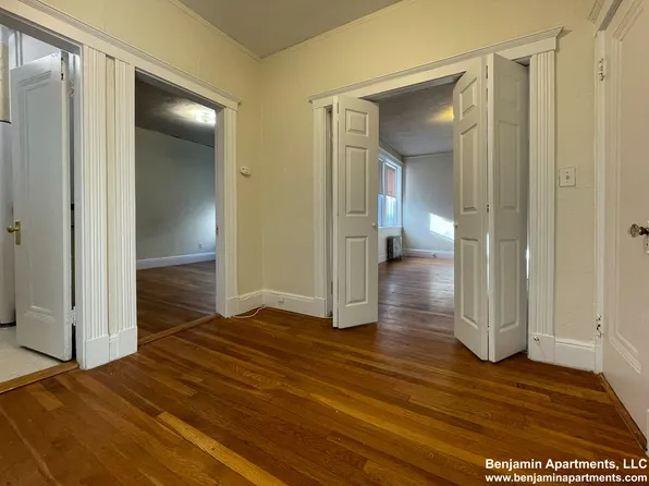 1800 Commonwealth Ave, Boston, MA