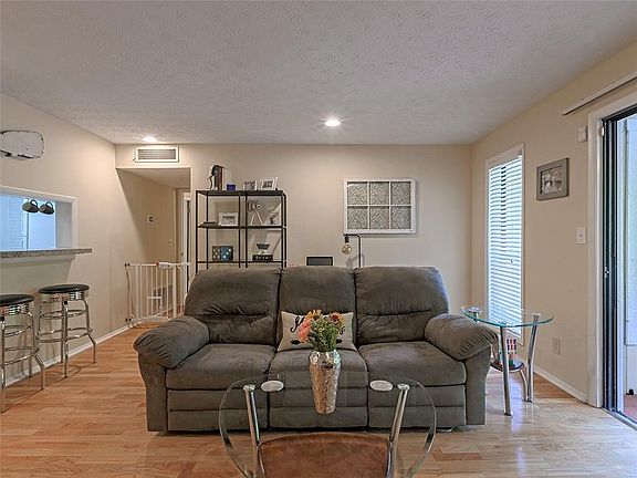 3rd image of 704 Summit North Dr NE #704