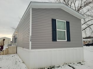 1756 Blue Jay Cir, Ashtabula, OH 44004