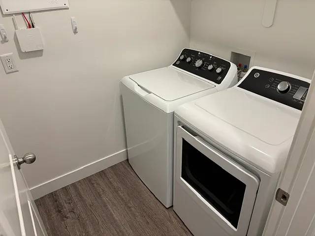 421 W 40 S — Photo 5