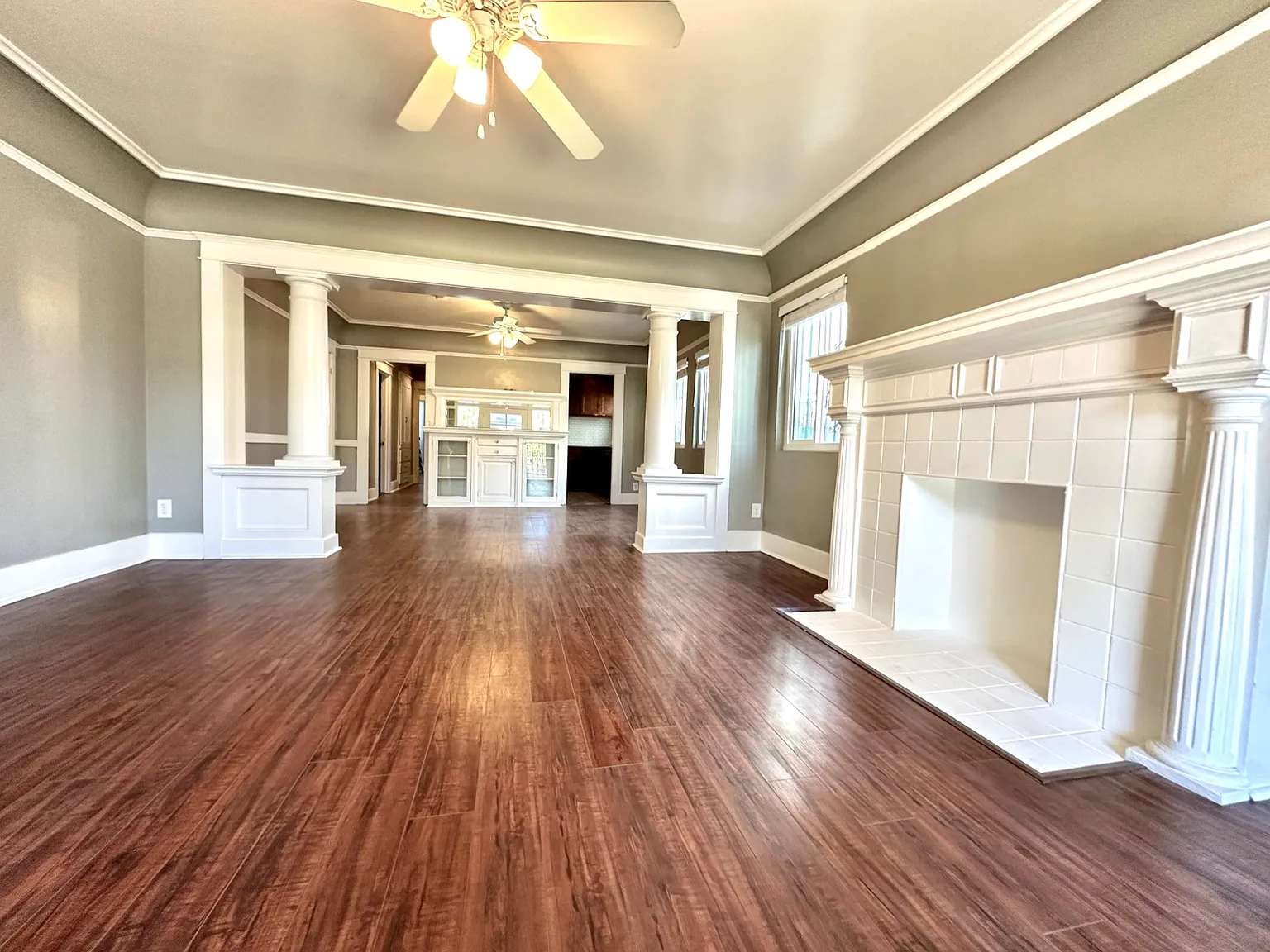 2 bed, 1300 sqft, $2,600 — Photo 4