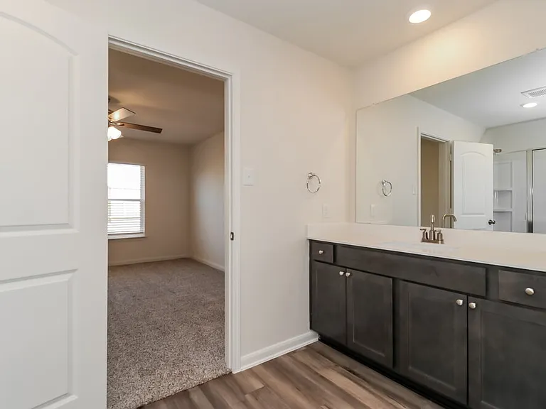 1313 Woodwinds Dr — Photo 11