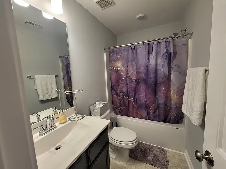 370 Keith Rd — Photo 12