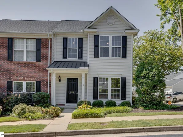 300 Moonstone Dr, Mauldin, SC 29662