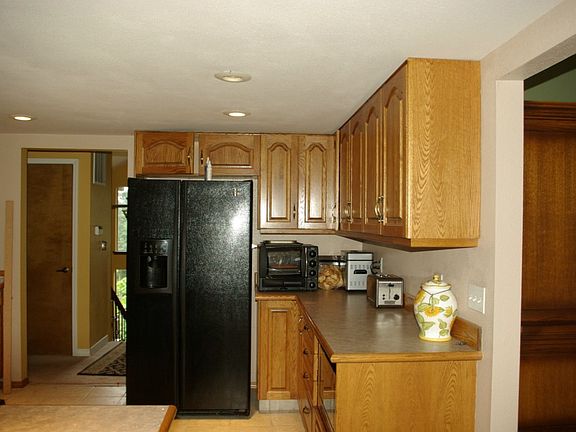 4th image of 13701 120th St E
