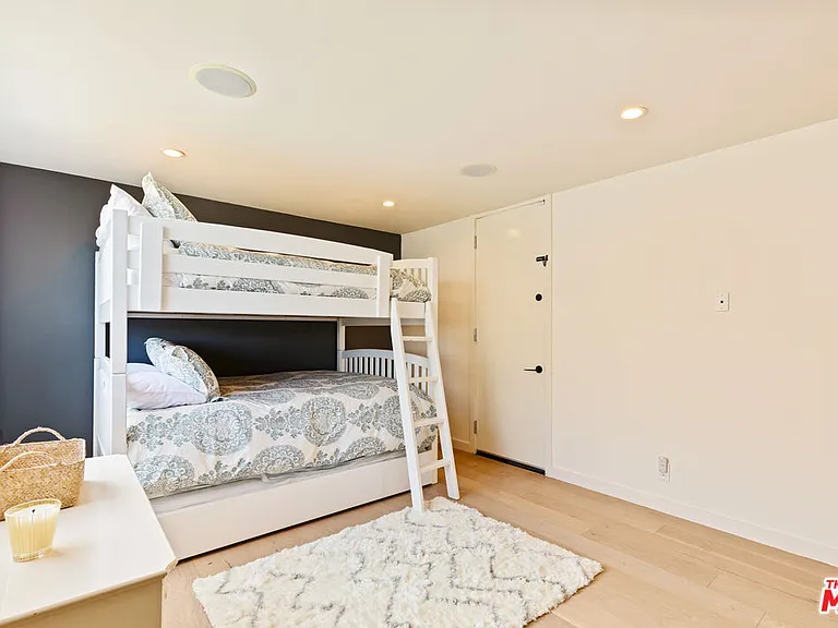 6209 Pacific Ave #201 — Photo 39