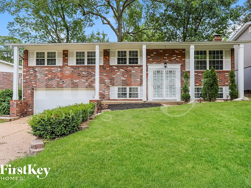 11266 Briarstone Dr