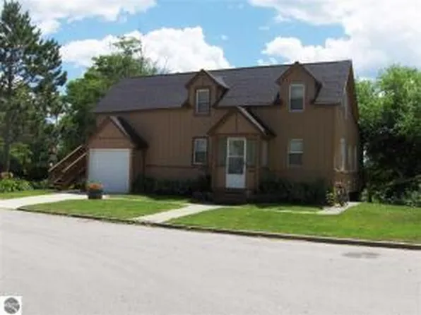 201 W Dwight St, Oscoda, MI 48750