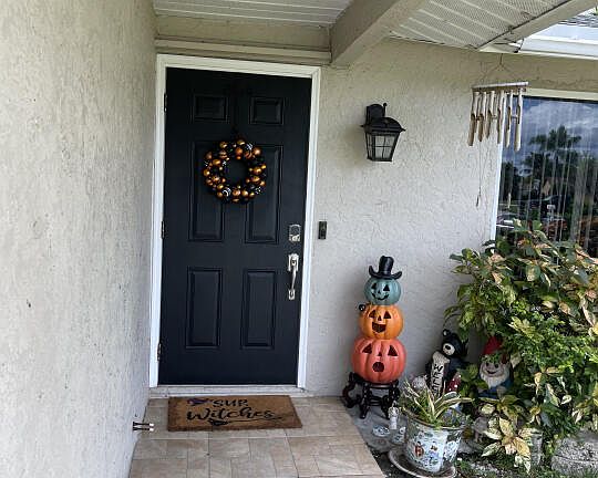 2nd image of 8331 Mildred Drive W