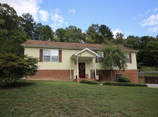 793 Hyatte Rd, Soddy Daisy, TN 37379