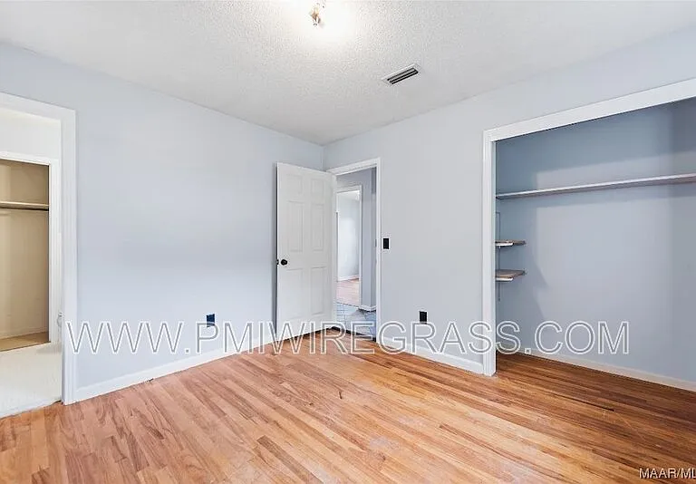 203 Meadowbrook Dr — Photo 13