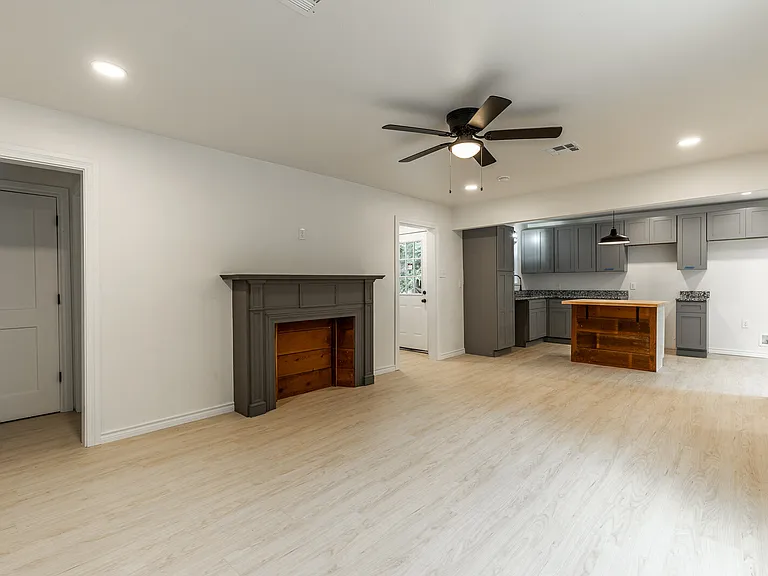 207 Joel Hooper Dr — Photo 13