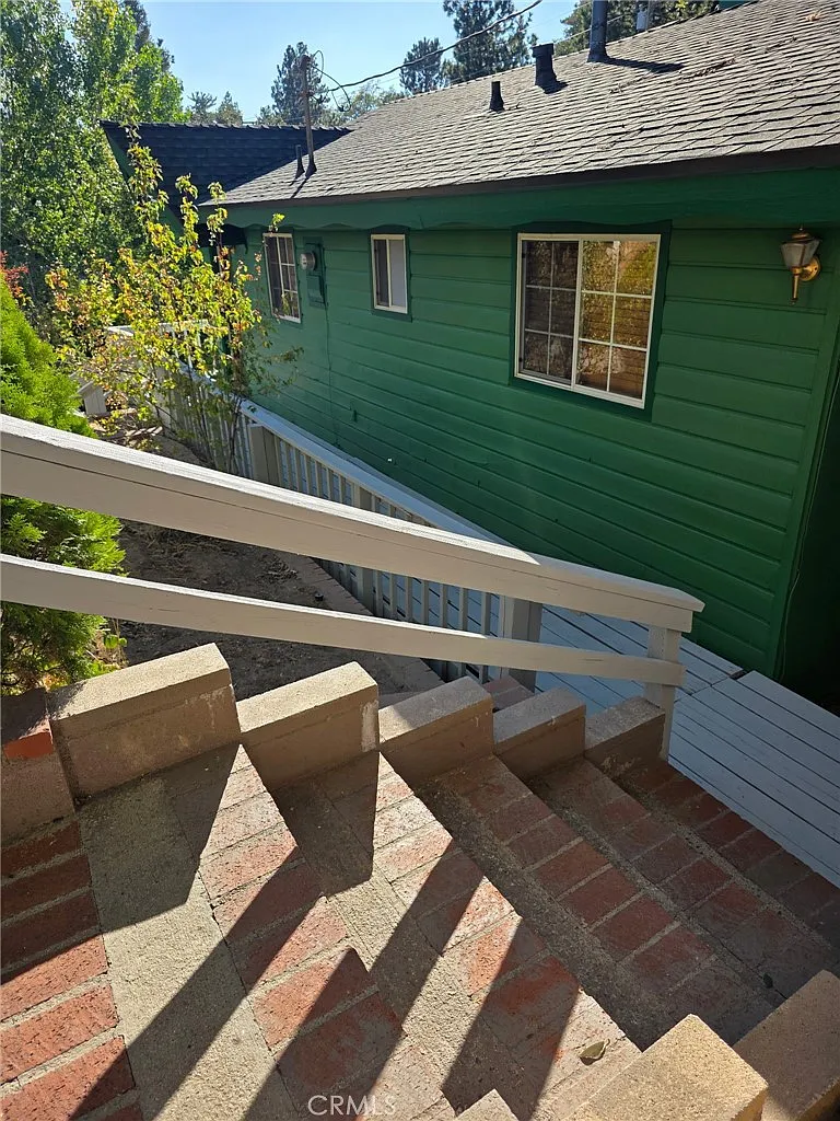 2 bed, 768 sqft, $1,650 — Photo 3