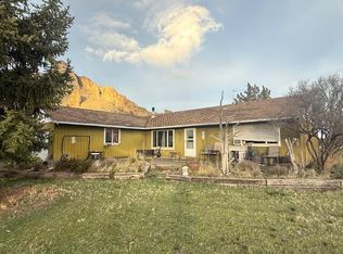 10010 NE Smith Rock Loop, Terrebonne, OR 97760