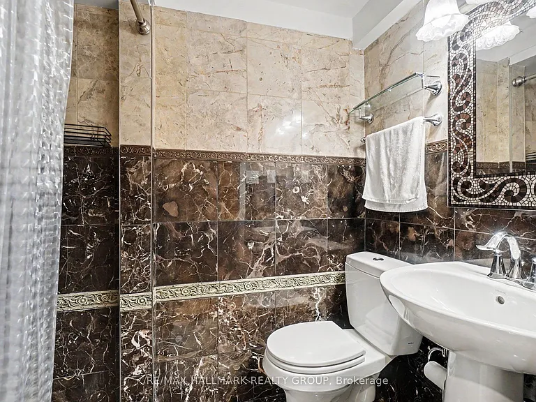 171 Minto Pl — Photo 20