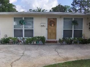 218 Sara Dr, Jacksonville, FL 32218