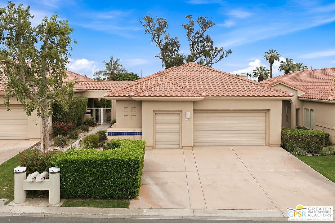 149 E Kavenish Dr
