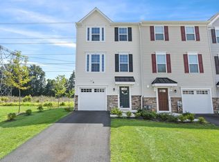 1936 Spearfish Ct, Newark, DE 19702