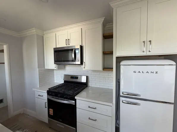 1181 Kedith St #1, Belmont, CA 94002